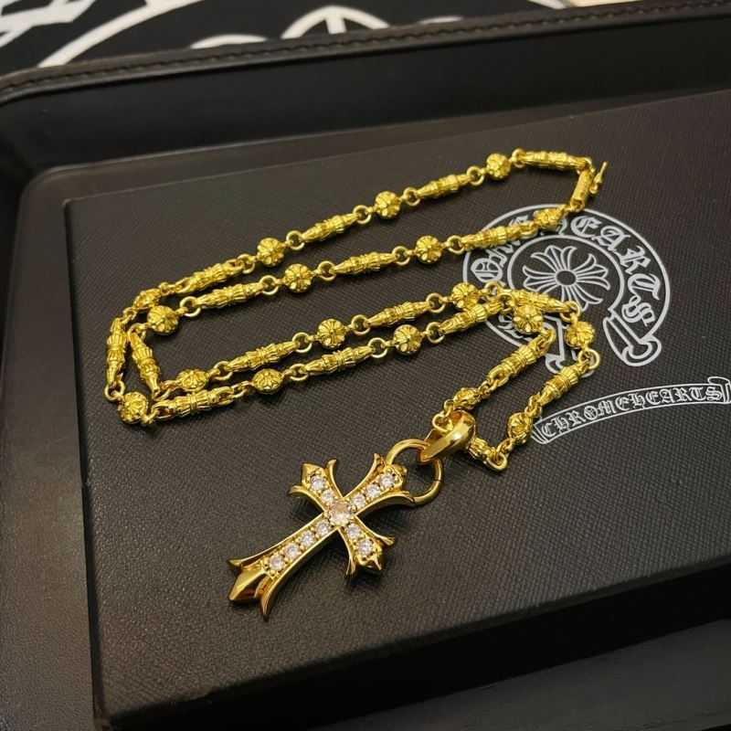 Ch*0me He**ts necklaces